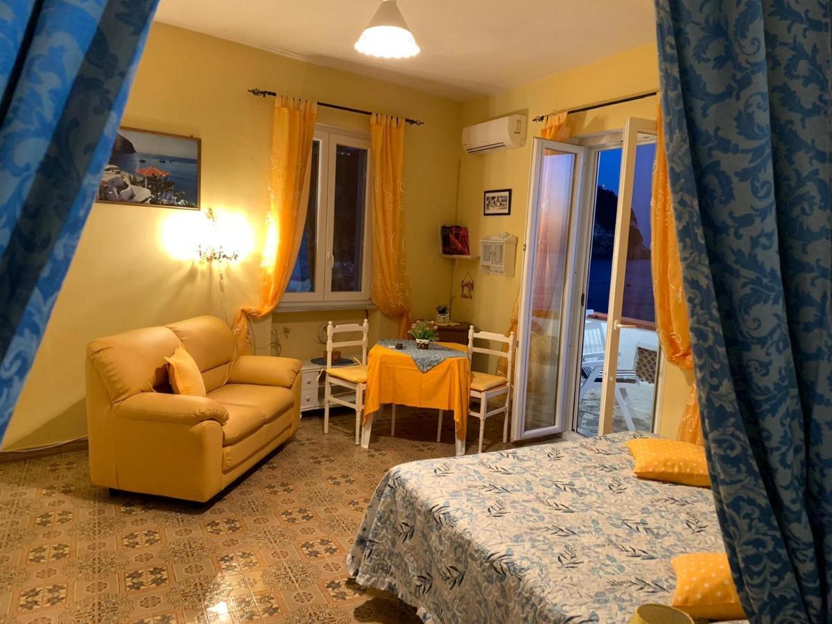 Appartamenti Tina In Villa Restituta Forio di Ischia Buitenkant foto